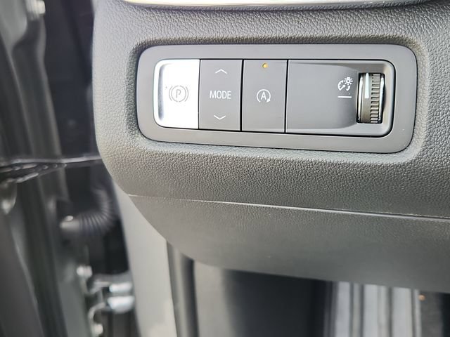 2026 GMC Acadia Denali Ultimate - Photo 23