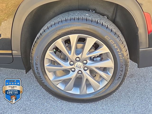 2026 Buick Enclave Preferred - Photo 8