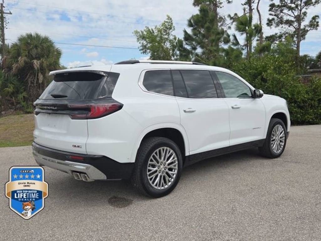 New 2026 GMC Acadia Denali SUV