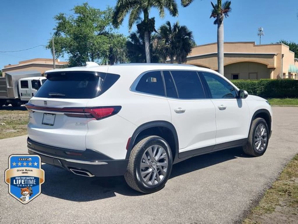 New 2026 Buick Enclave Preferred SUV