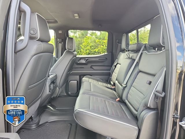 2026 GMC Sierra 1500 AT4X - Photo 8