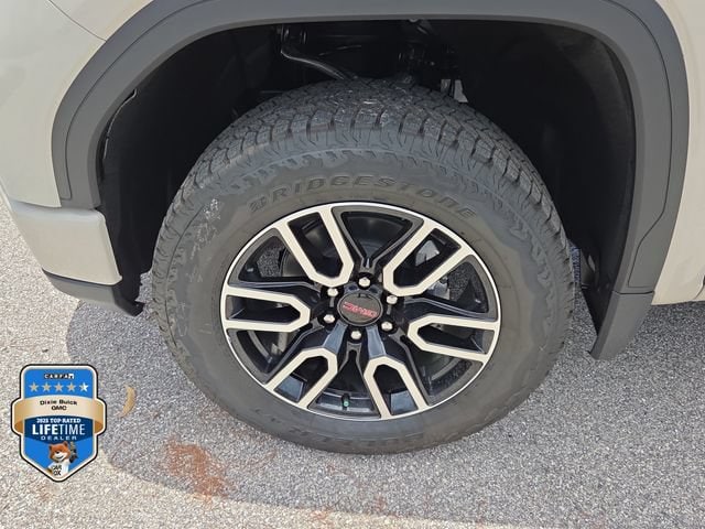2026 GMC Sierra 1500 AT4 - Photo 6