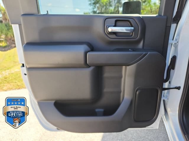 2026 GMC Sierra 2500HD Pro - Photo 9
