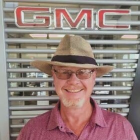 Staff member Raymond Good from ID_f3b9f7