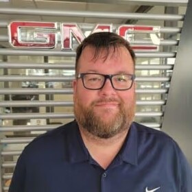 Staff member Mark Dohmen from ID_f3b9f7