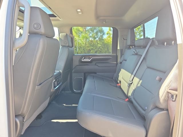 2026 GMC Sierra 2500HD SLT - Photo 8