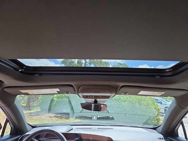 2024 Cadillac XT4 Sport - Photo 13