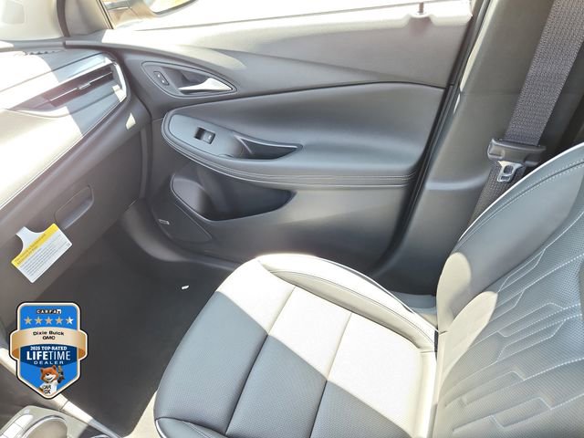 2026 Buick Encore GX Avenir - Photo 14