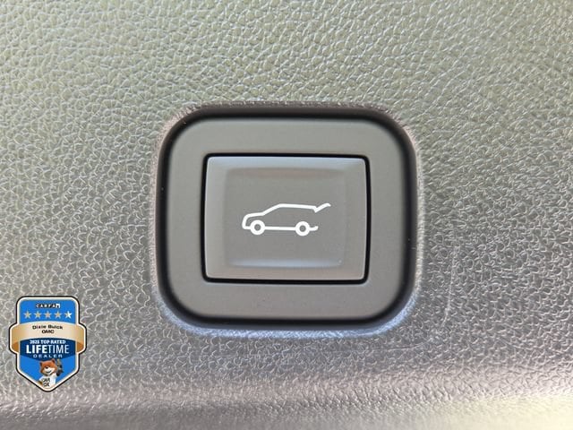 2026 GMC Acadia Denali - Photo 6