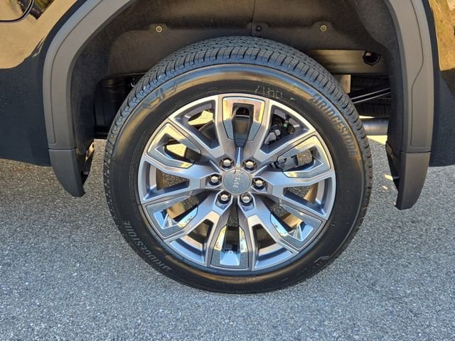 2026 GMC Sierra 1500 Denali - Photo 7