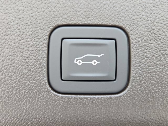 2026 GMC Yukon XL Elevation - Photo 7