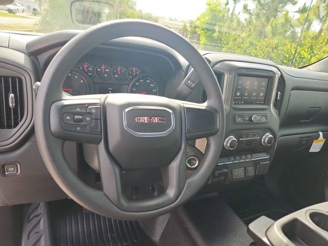 2025 GMC Sierra 3500HD Pro - Photo 9