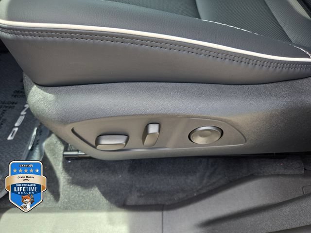 2026 GMC Acadia Denali - Photo 20