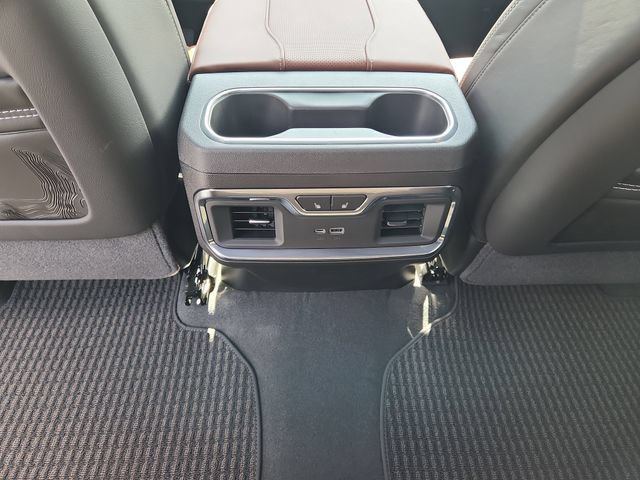 2026 GMC Sierra 2500HD Denali Ultimate - Photo 12