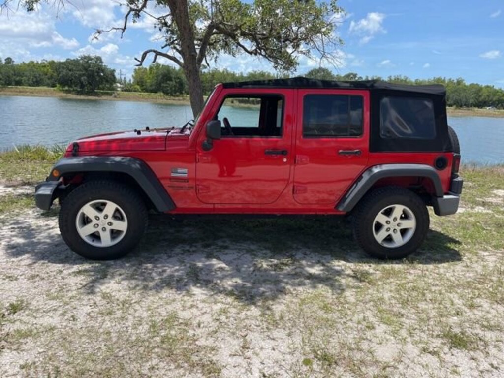 Used 2016 Jeep Wrangler Unlimited Sport SUV