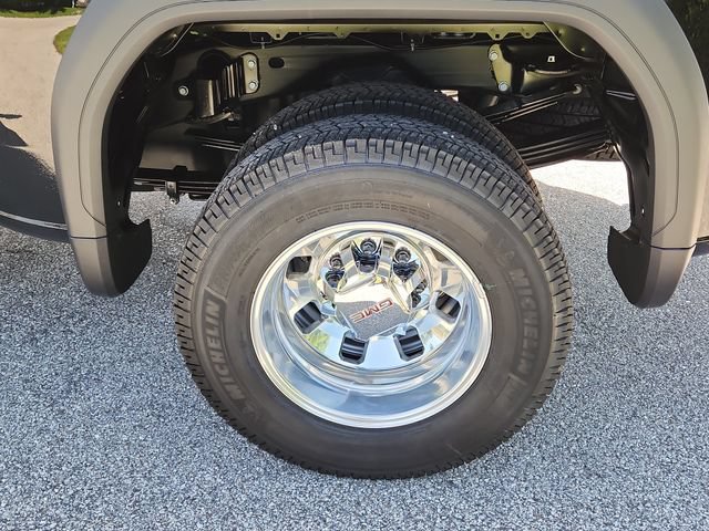 2026 GMC Sierra 3500HD SLT - Photo 8
