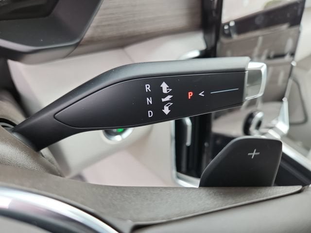 2026 GMC Acadia Denali - Photo 30