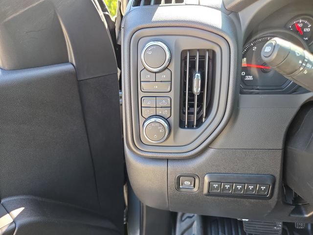 2026 GMC Sierra 3500 Chassis Cab Pro - Photo 21
