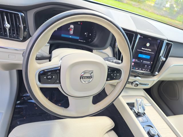 2023 Volvo XC60 Ultimate - Photo 18