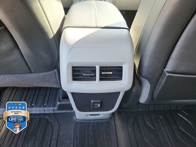 2023 GMC Terrain SLT - Photo 12