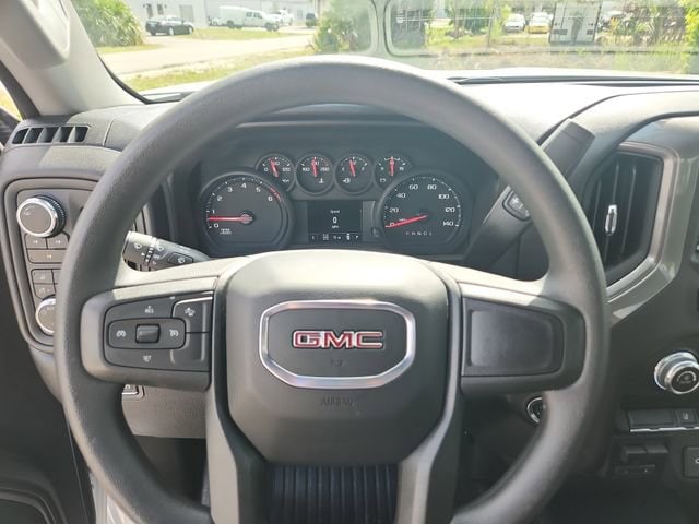 2025 GMC Sierra 3500HD Pro - Photo 14
