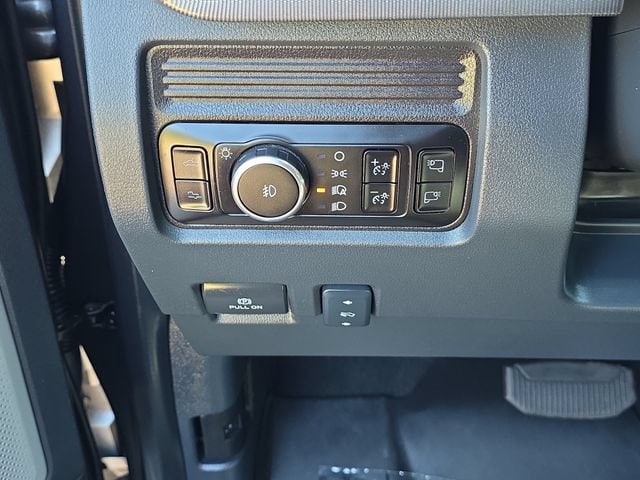 2025 Ford F-350 Super Duty Platinum - Photo 20