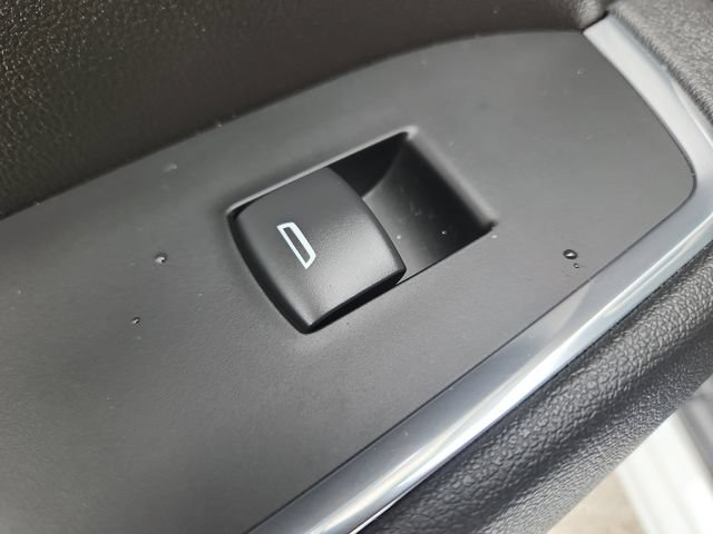 2026 GMC Sierra 1500 SLE - Photo 11