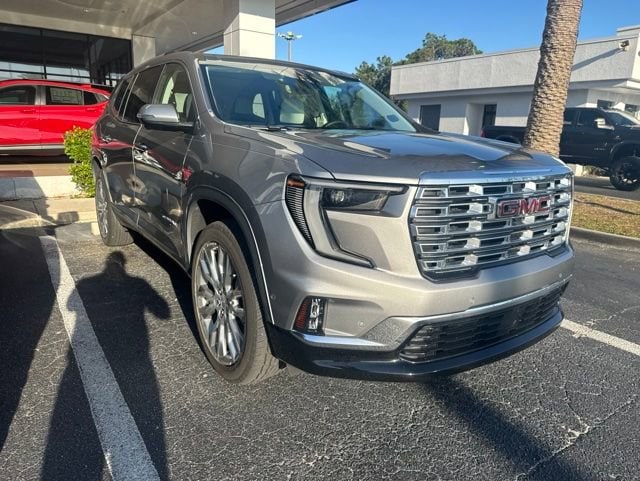 2024 GMC Acadia Denali AWD's photo