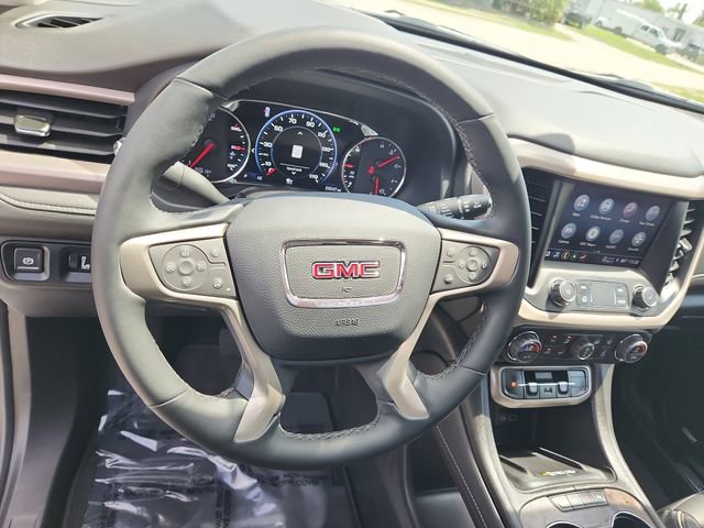 2023 GMC Acadia Denali - Photo 19