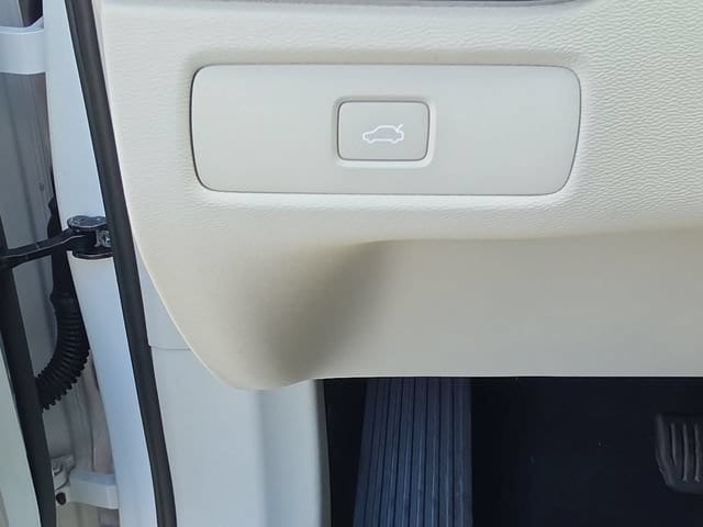 2023 Volvo XC60 Ultimate - Photo 22