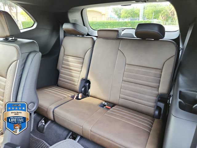 2026 GMC Acadia Denali Ultimate - Photo 9