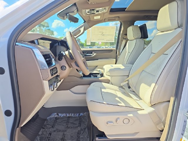 2026 GMC Yukon XL Denali - Photo 20