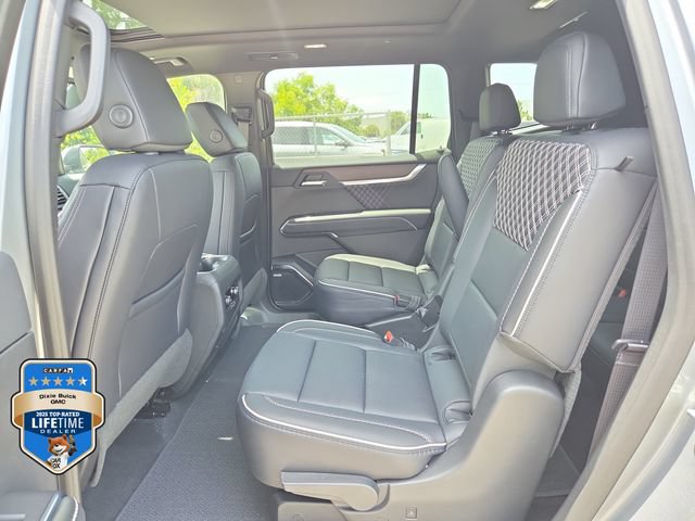 2026 GMC Acadia Denali - Photo 9