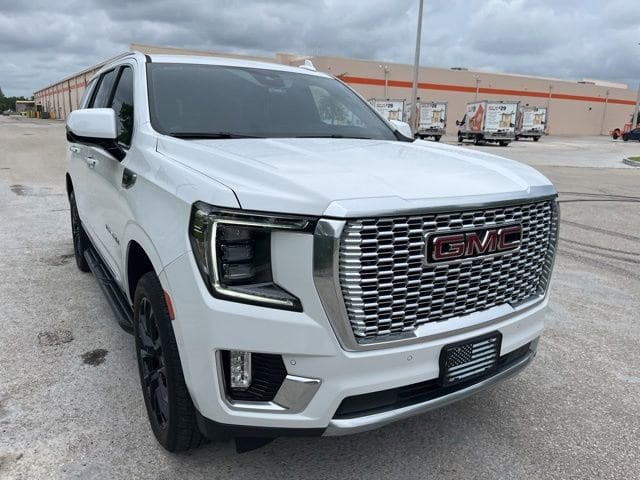 2023 GMC Yukon 4WD Denali's photo