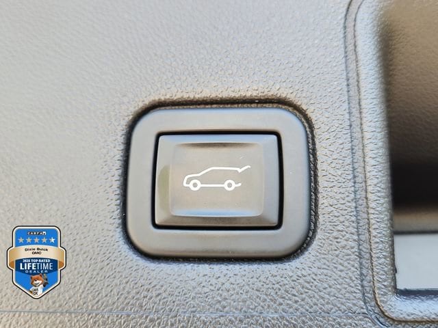 2023 GMC Terrain SLT - Photo 6