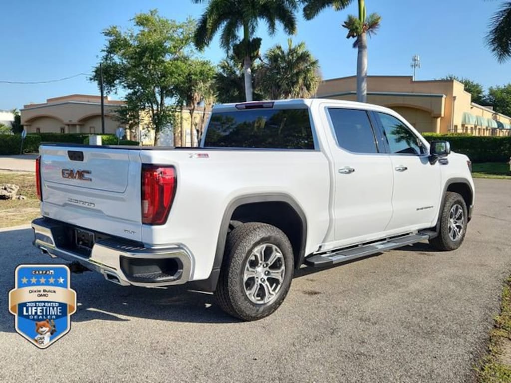 New 2026 GMC Sierra 1500 SLT Truck