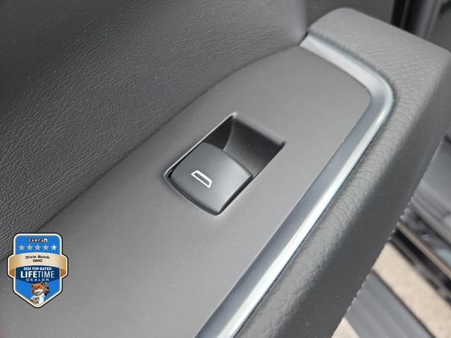 2026 GMC Sierra 1500 Denali - Photo 10