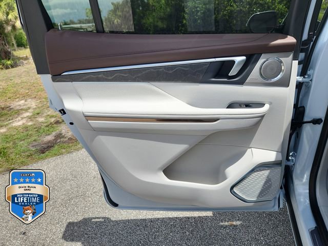 2026 Buick Enclave Avenir - Photo 11