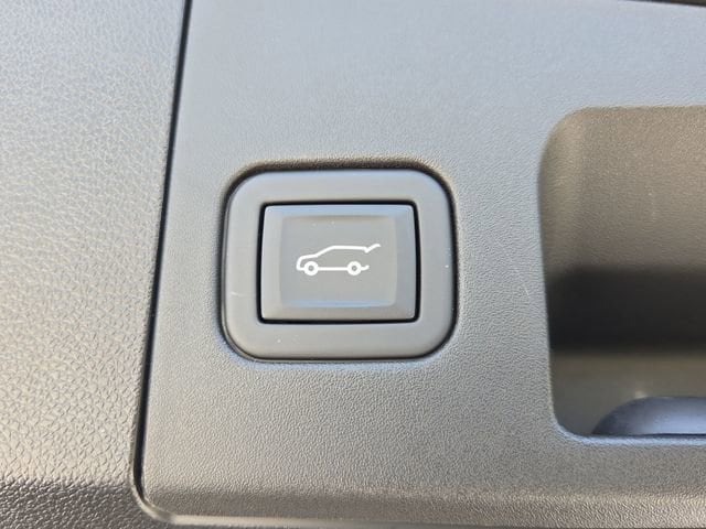 2024 Cadillac XT4 Sport - Photo 6