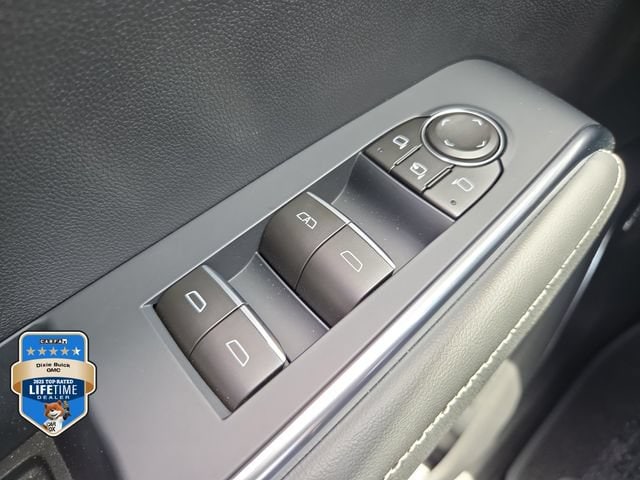 2026 GMC Acadia Denali - Photo 22