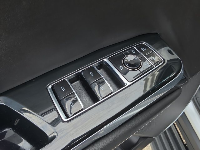 2025 Cadillac Escalade ESV Premium Luxury Platinum - Photo 23