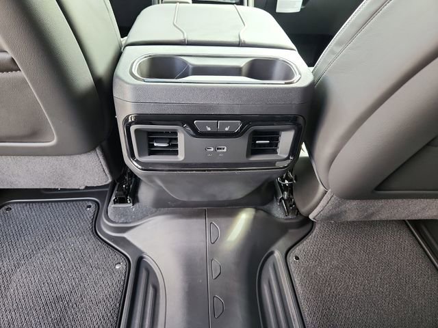 2026 GMC Sierra 1500 AT4X - Photo 11