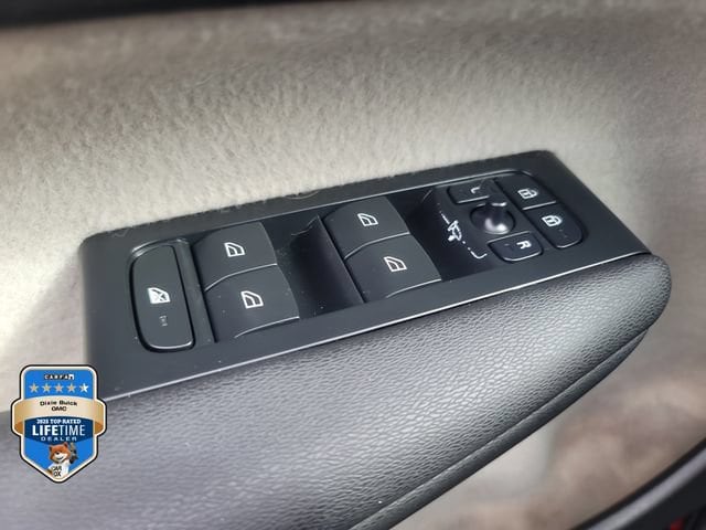 2023 Volvo XC40 Ultimate - Photo 21