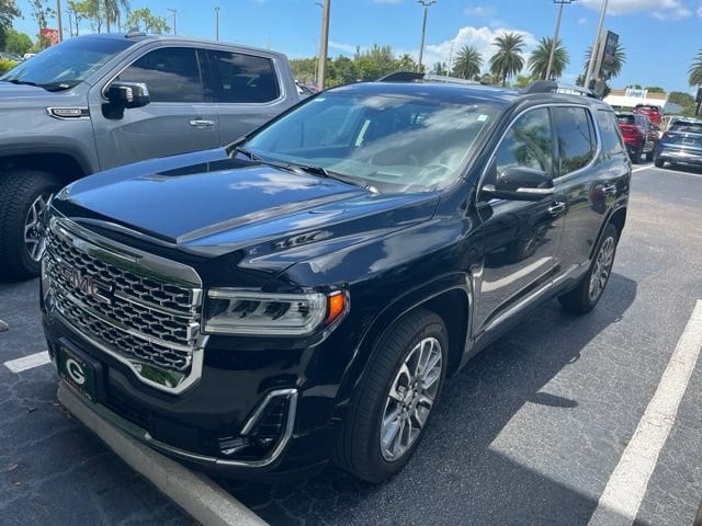 2023 GMC Acadia