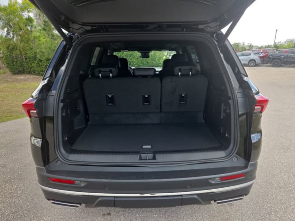 New 2026 Buick Enclave Preferred SUV