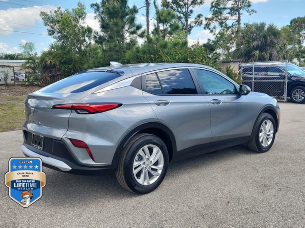 New 2026 Buick Envista Preferred SUV
