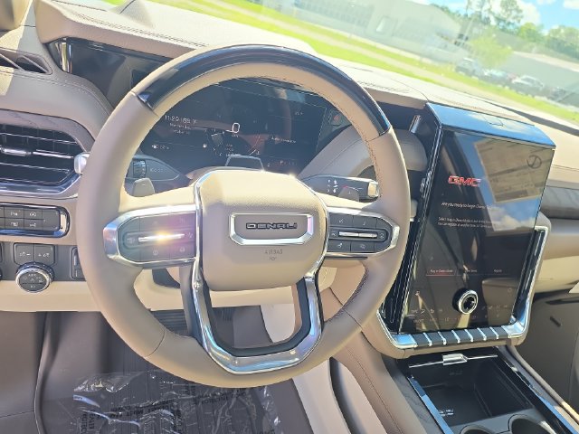 2026 GMC Yukon XL Denali - Photo 21