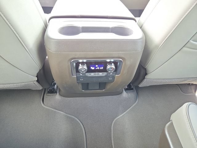 2026 GMC Yukon XL Elevation - Photo 14