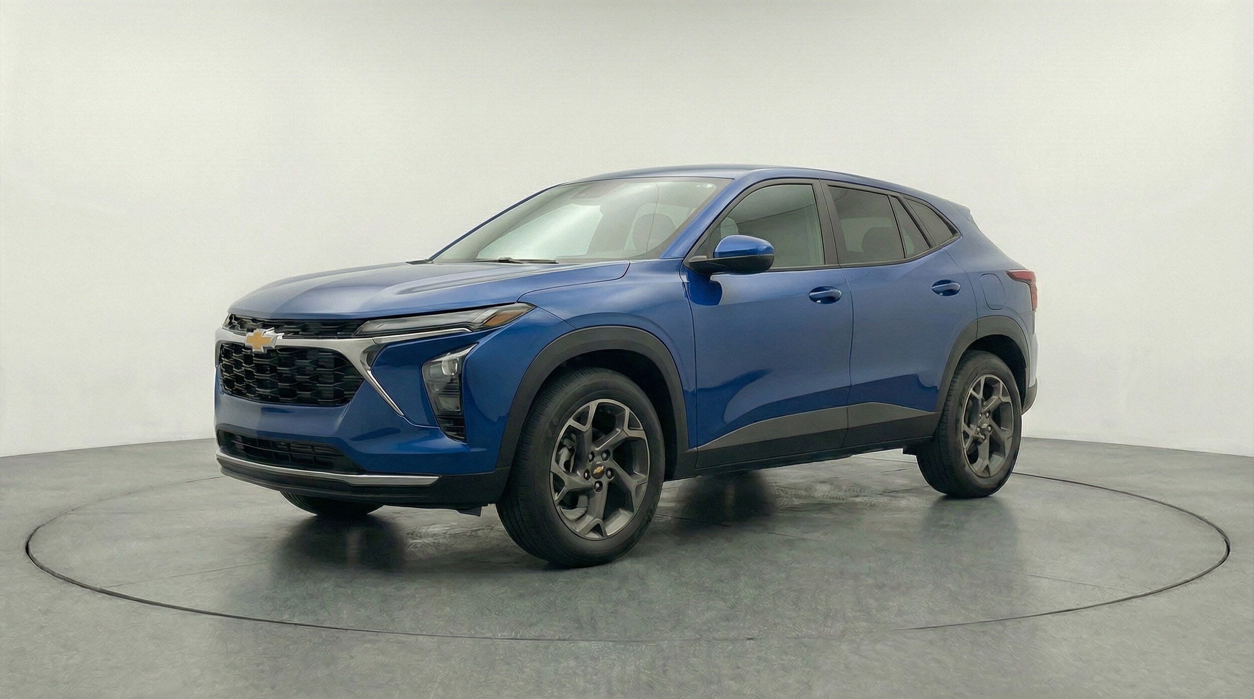 Thumbnail: 2025 Chevrolet Trax - 3