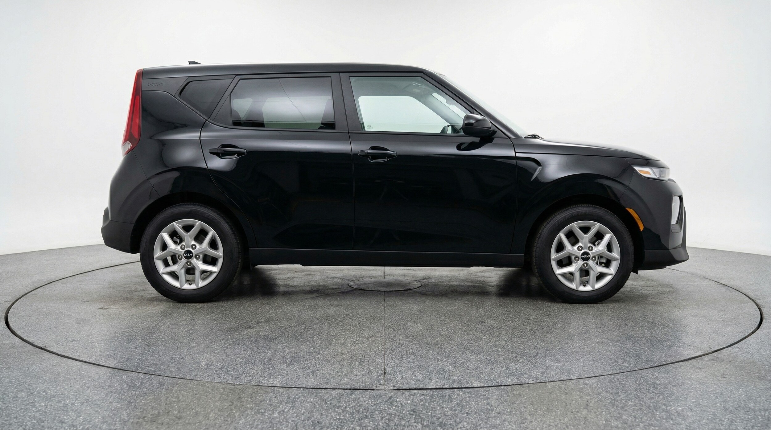 Thumbnail: 2025 Kia Soul - 8